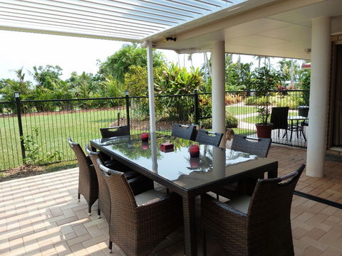 Montage Beach Apartments - Accommodation VIC 4