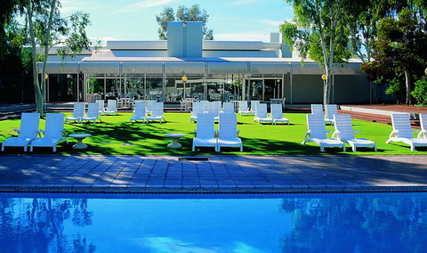 Desert Gardens Hotel - Accommodation VIC 1