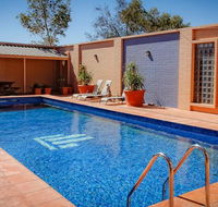 Desert Cave Hotel - Accommodation VIC