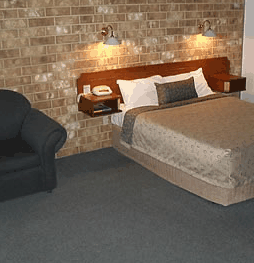 Clare Central Motel - Accommodation VIC 2