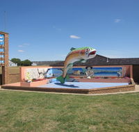 The Big Trout Motor Inn - Accommodation VIC