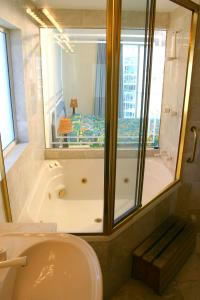 Surfers Mayfair - Accommodation VIC 4