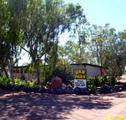 Threeways Roadhouse Tourist Park - Accommodation VIC