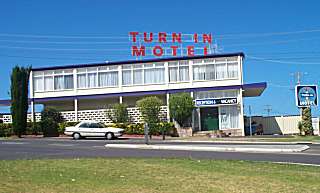 Turnin Motel - Accommodation VIC 0