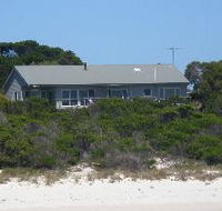 Island Beach Escape - Accommodation VIC