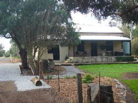 River Walk Cottage - Accommodation VIC 0