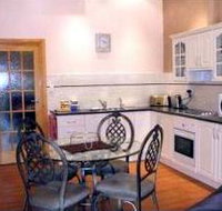 Quandong Apartments - Accommodation VIC
