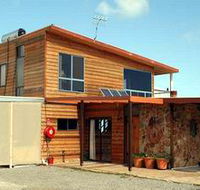 Shboo Shelly Beach Lodge - Accommodation VIC