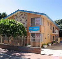 Waves on Broadway - Accommodation VIC