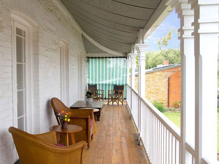 Willunga House - Accommodation VIC 4