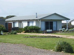 Coorong Waterfront Retreat - Accommodation VIC 1