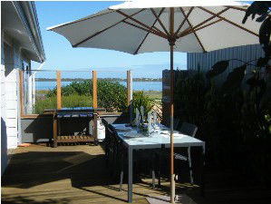 Coorong Waterfront Retreat - Accommodation VIC 4