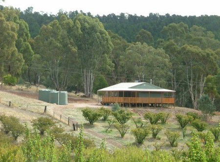 Taralee Orchards - Accommodation VIC 1