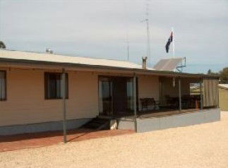 Lenmar Park Bed And Breakfast - Accommodation VIC 3