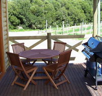 McLaren Ridge 3 - McLaren Ridge Log Cabins - Accommodation VIC