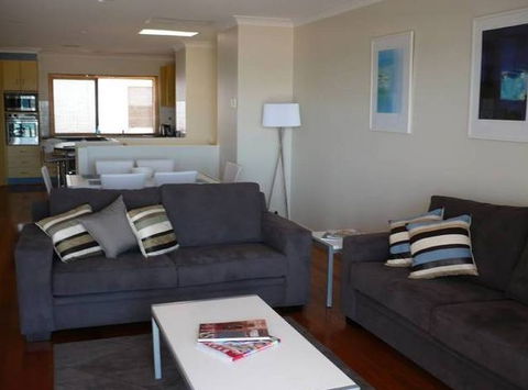 Moana Beach Holiday Apartments - Accommodation VIC 6