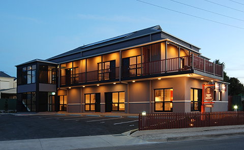 Tanunda Hotel Apartments - Accommodation VIC 2