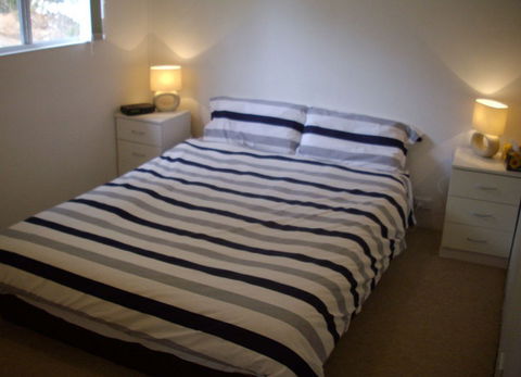 Riverfront Holiday House - Accommodation VIC 6