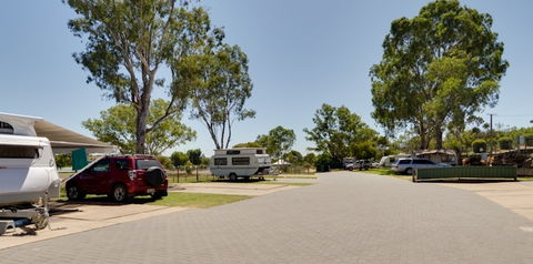Avoca Dell Caravan Park - Accommodation VIC 3