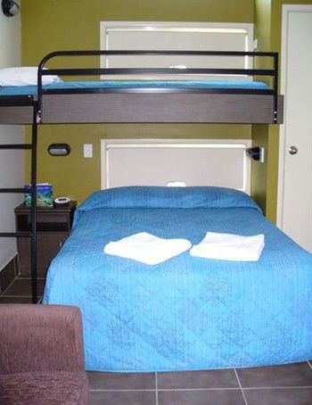 Cairns Holiday Park - Accommodation VIC 3