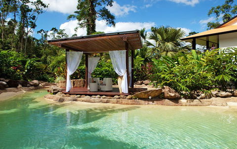 Misty Mountains Tropical Rainforest Romantic Retreat - Accommodation VIC 1