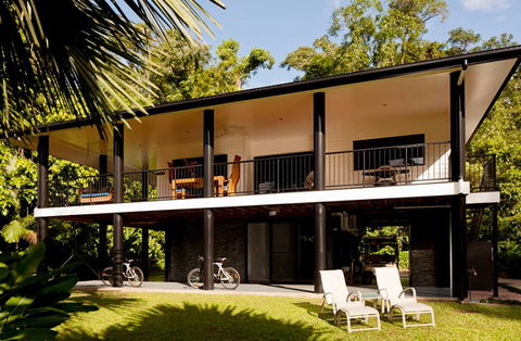 Misty Mountains Tropical Rainforest Romantic Retreat - Accommodation VIC 2
