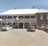 Sheffield Hotel - Accommodation VIC