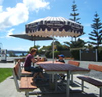 Hillcrest Caravan Park - Accommodation VIC