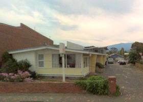 Kingston Beach Motel - Accommodation VIC 0