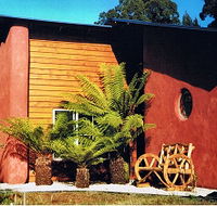 Whispering Spirit Holiday Cottages and Miniature Pony Stud - Accommodation VIC