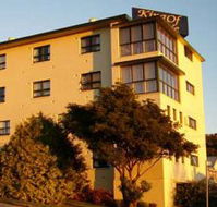 Menai Hotel - Accommodation VIC