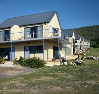 Diamond Island Resort - Beachfront Villas - Accommodation VIC
