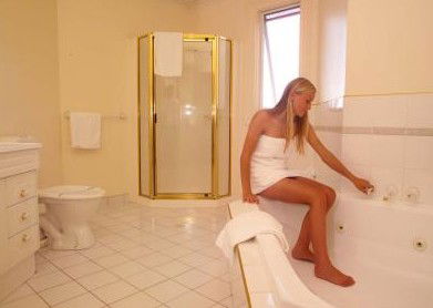 Lucas Hotel - Accommodation VIC 2