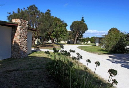 Flinders Island Cabin Park And Car Hire - Accommodation VIC 1