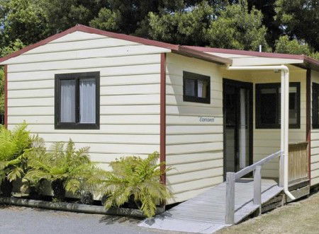 Dover Beachside Tourist Park - Accommodation VIC 1