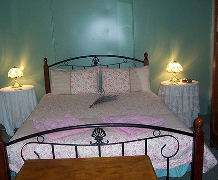 Hurlfield Farm Cottage - Accommodation VIC 4