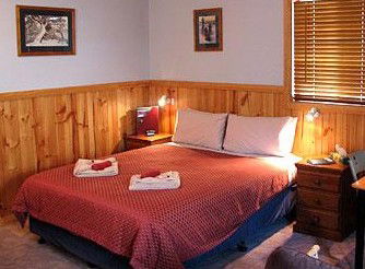 Derwent Bridge Chalets And Studios - Accommodation VIC 4