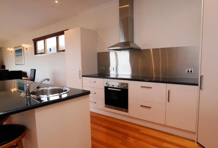 Villa Vista - Accommodation VIC 3