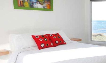 Penguin Waterfront Escape - Accommodation VIC 1