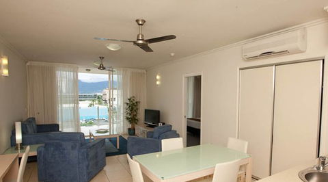 Park Regis City Quays - Accommodation VIC 3
