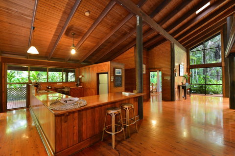 Wait A While Retreat - Accommodation VIC 7