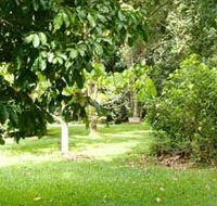 Kingfisher Park Birdwatchers Lodge - Accommodation VIC