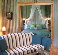 Crater Lakes Rainforest Cottages - Accommodation VIC