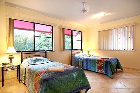 Mediterranean Beachfront Apartments - Accommodation VIC 4