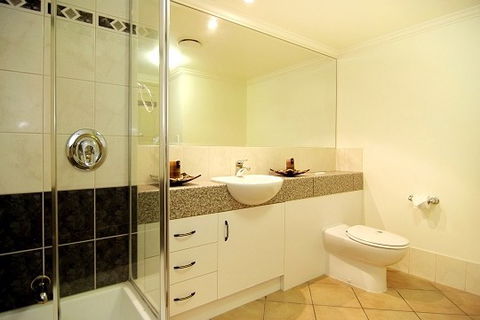 Mediterranean Beachfront Apartments - Accommodation VIC 5