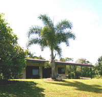 Daintree Mountain View Retreat and Vanilla Beans - Accommodation VIC