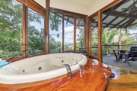 Secrets On The Lake - Accommodation VIC 1