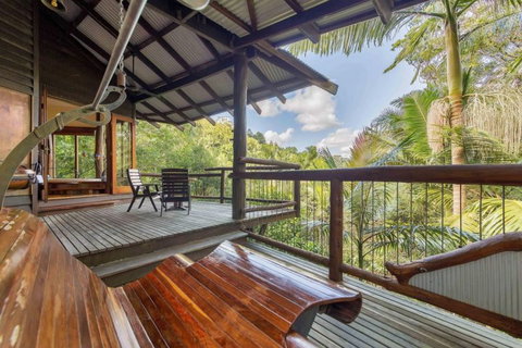 Secrets On The Lake - Accommodation VIC 3