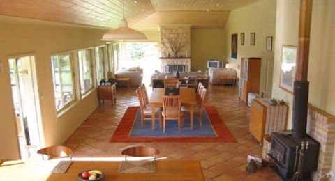 Away At Berry - Accommodation VIC 3