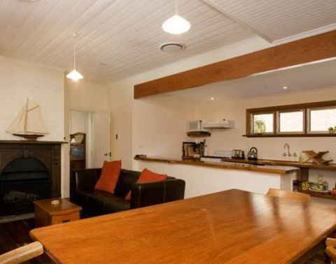The Cottage - Berry - Accommodation VIC 3
